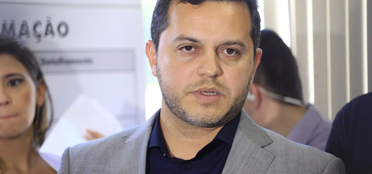 Delegado Carlos César