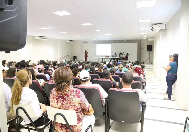 treinamento sobre PMAC e E-SUS