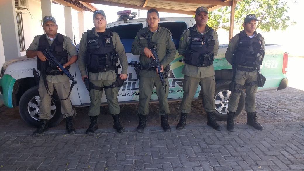 Equipe policial que participou da prisão