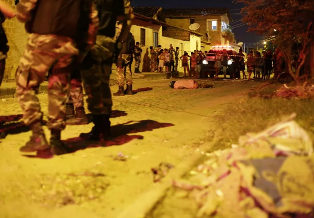 Bandido é morto com tiro na cabeça no bairro Dirceu 