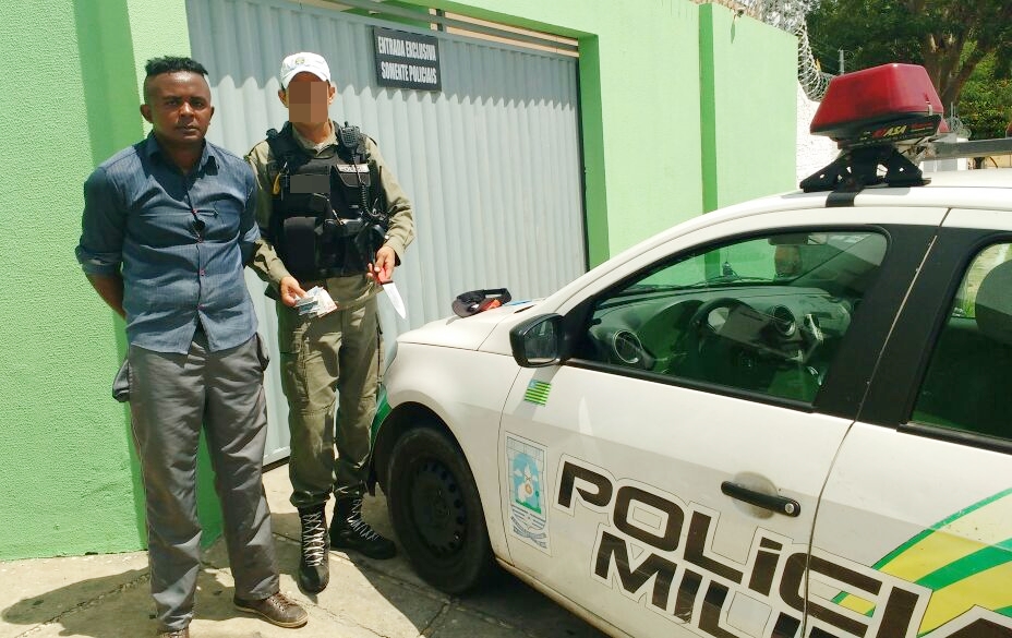 Suspeito foi encaminhado para a Central de Flagrantes 