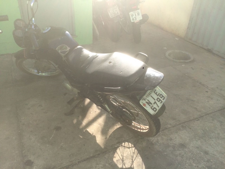 Menor estava em moto com comunicado de roubo, que foi recuperada pela polícia
