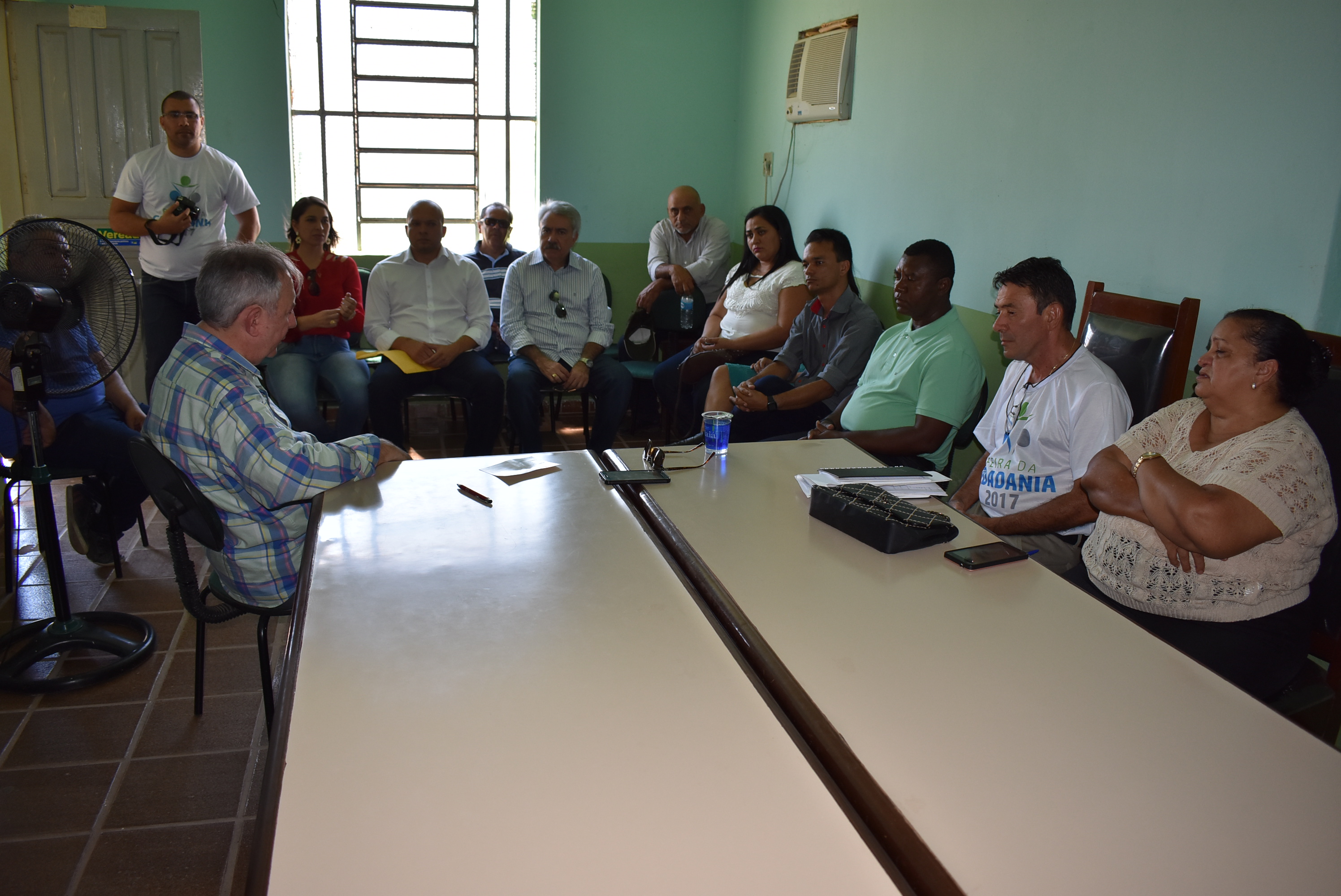 João Henrique se reúne com diretórios do PMDB no sul do Piauí