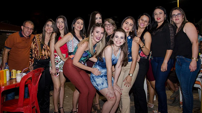 Muita gente bonita compareceu ao local