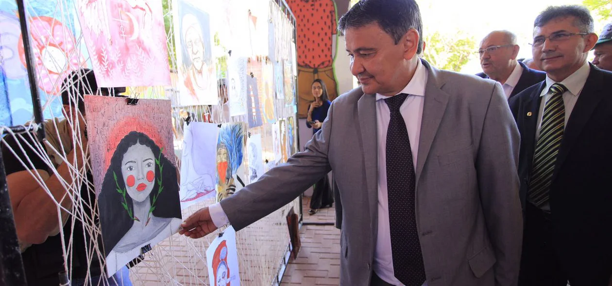 Governador Wellington Dias confere obras de arte