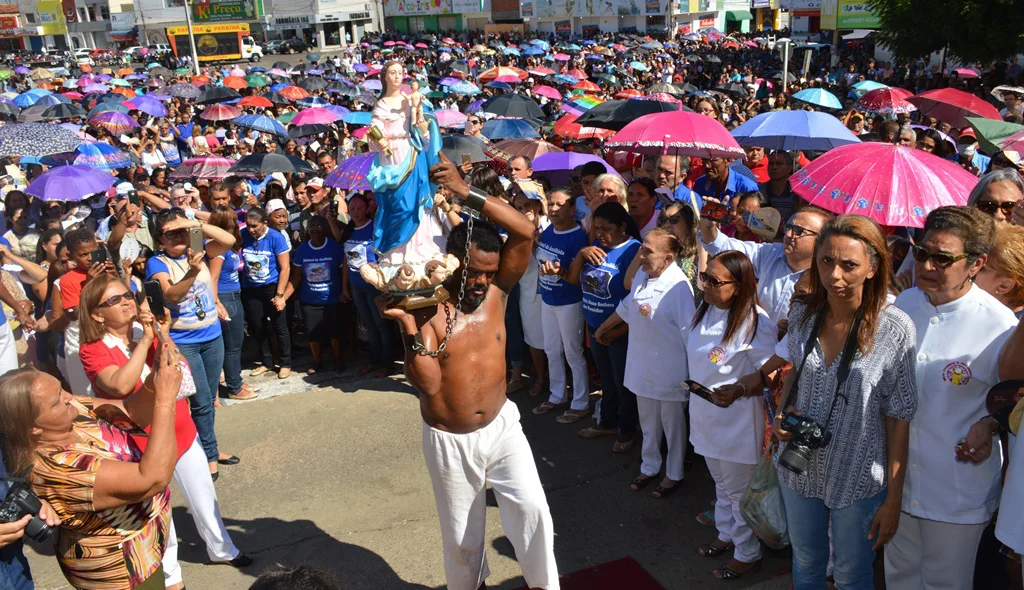 Encenação da chegada da imagem da Padroeira a Picos