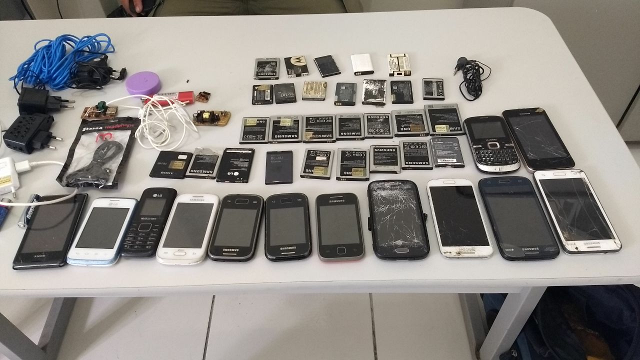 Material apreendido pelos agentes