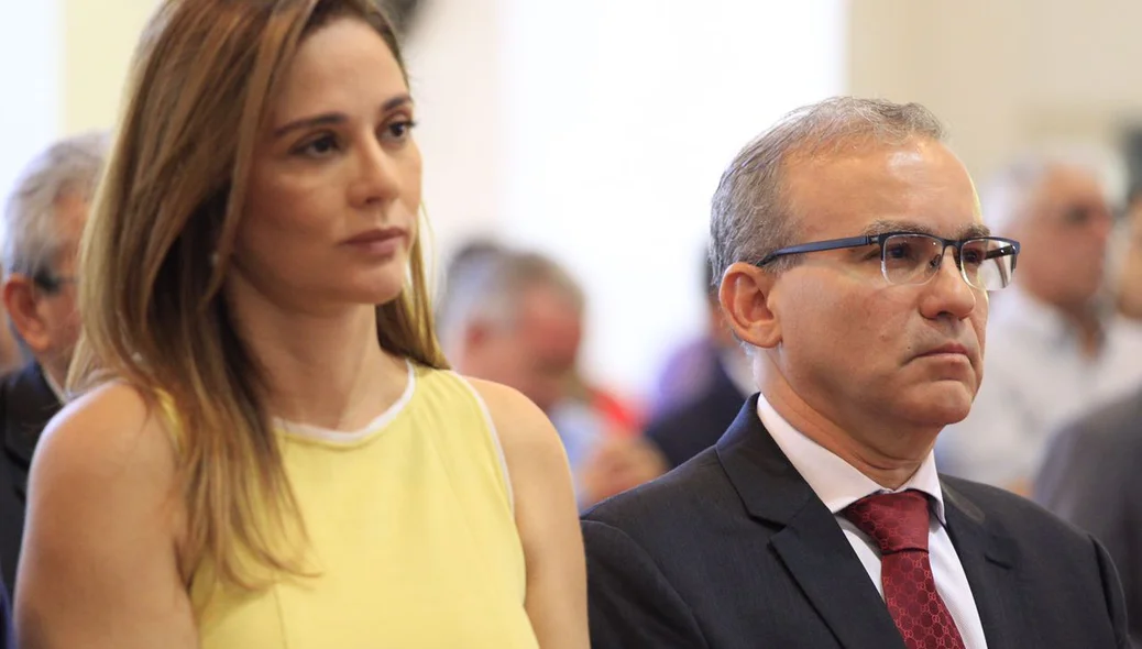 Prefeito Firmino filho e sua esposa, Lucy Silveira