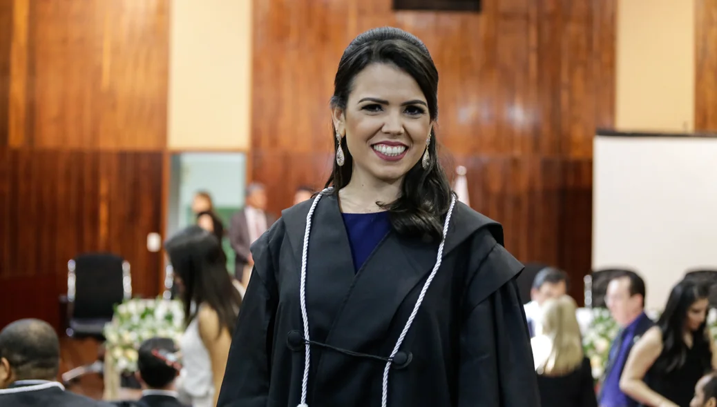 Luciana Claudia Medeiros de Souza