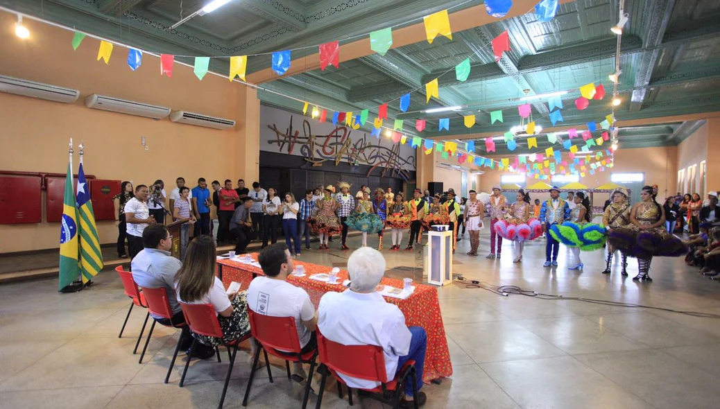 Lançamento do Folguedos