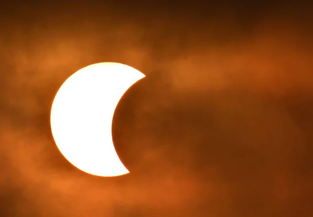 Eclipse solar