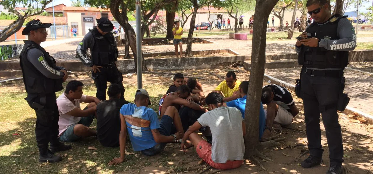 As prisões ocorreram no bairro Monte Castelo, na zona Sul de Teresina 