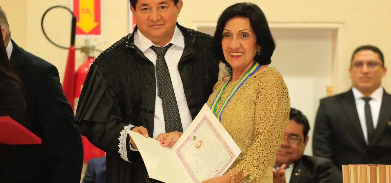 Desembargadora Eulália Pinheiro recebe homenagem