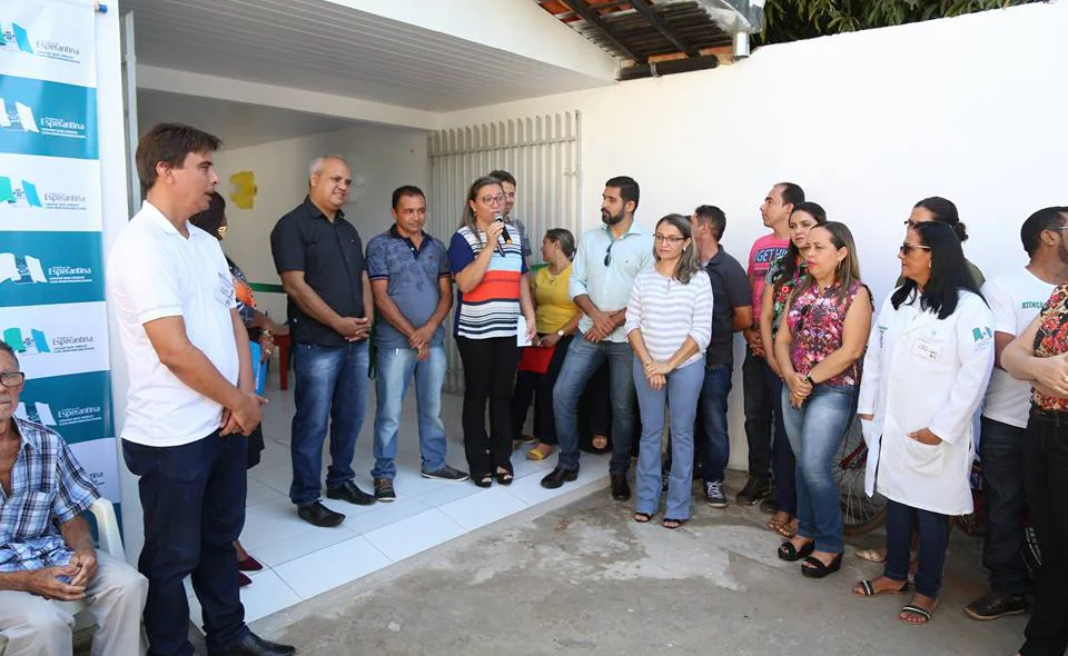 Solenidade de entrega da nova sede da unidade básica de saúde