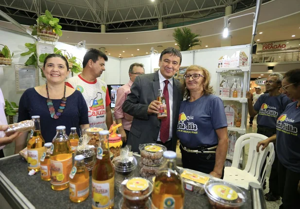 Wellington Dias participa do Festival da Cajuína