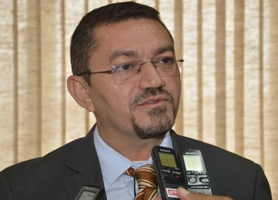 Padre Walmir, prefeito de Picos