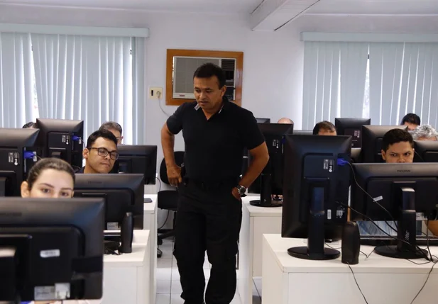 Secretário de Segurança Fábio Abreu