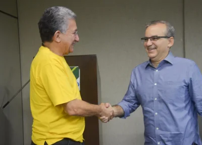  Firmino Filho transmite comando da Prefeitura para Luiz Júnior 