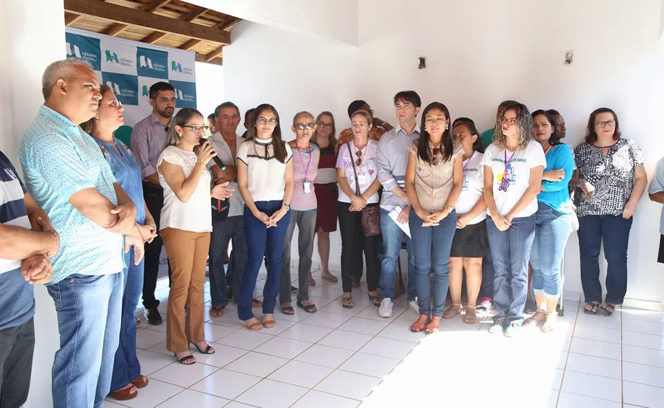 Secretária de saúde Elizângela Amorim 