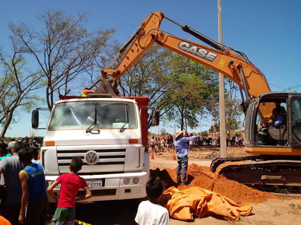 Caminhão da construtora sucesso atropela e mata duas mulheres