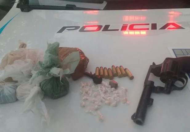 Material apreendido pela polícia