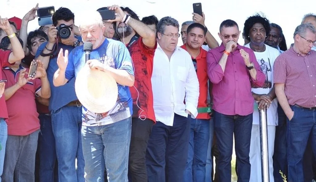 Lula faz discurso de candidato em Picos