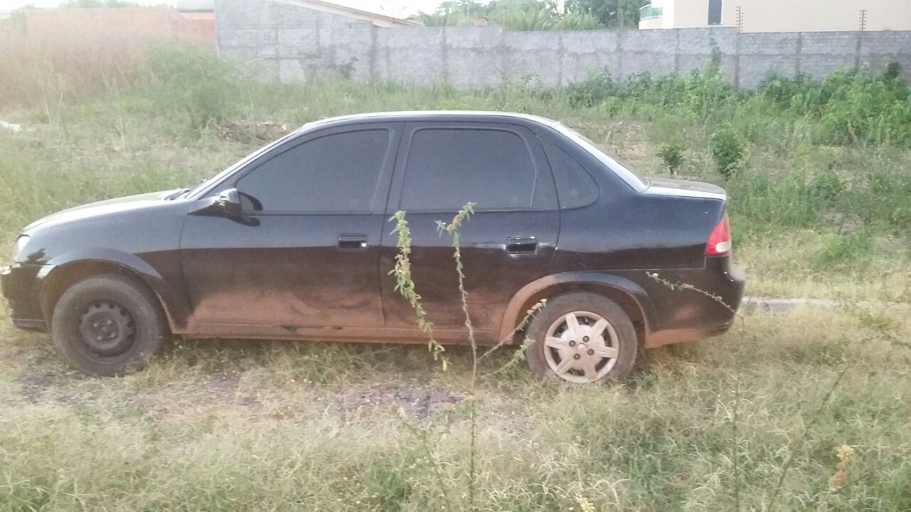 Veículo apreendido pela Polícia Militar