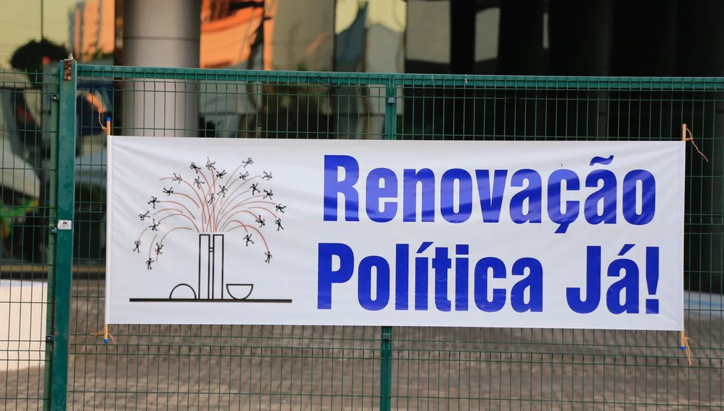 Movimento pede a renovação política