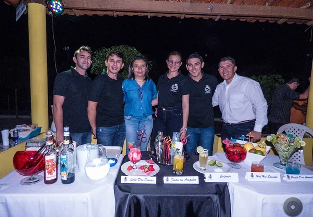Curso básico de garçom