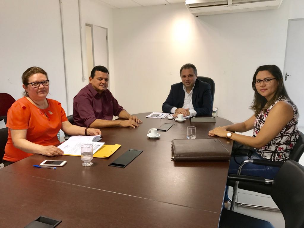 Reunião Oliveira Junior e Florentino Neto