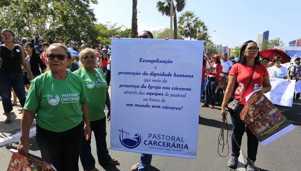 Pastorais da Igreja Católica participam da manifestação