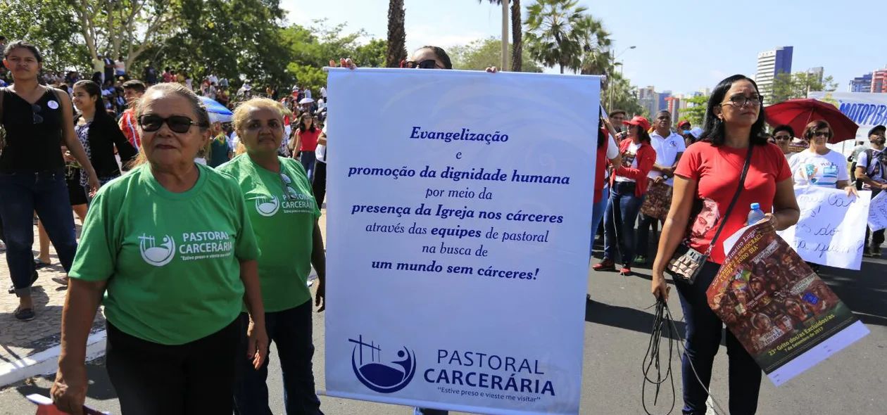 Pastorais da Igreja Católica participam da manifestação