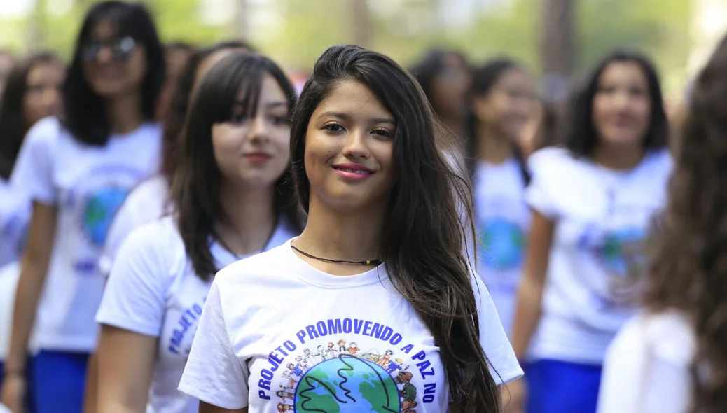 Representantes de escolas públicas e particulares