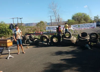 Manifestação na BR 135