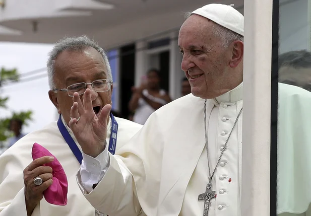 Papa após acidente