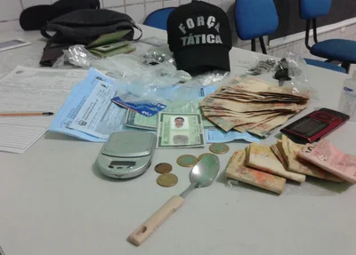 Material apreendido pela polícia