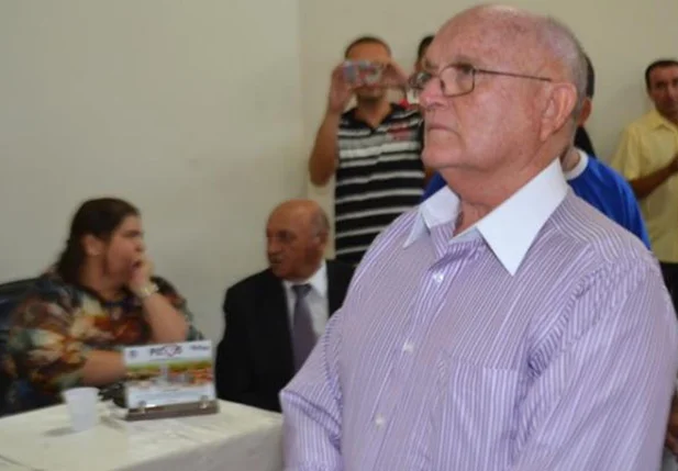 Mundinho Bezerra receberá título de cidadão picoense