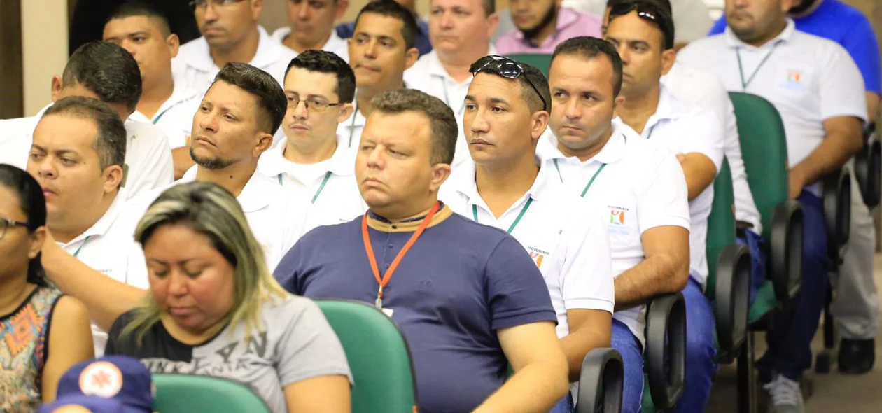 Público acompanha abertura da Semana da Responsabilidade Social