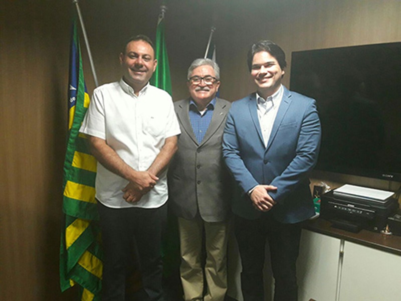 Jeová recebe visita do Conselho de Medicina Veterinária do Piauí