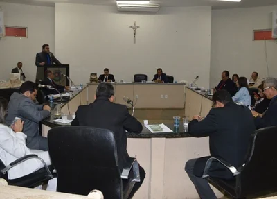 Presidente da Câmara propõe audiência pública para tratar sobre o assunto