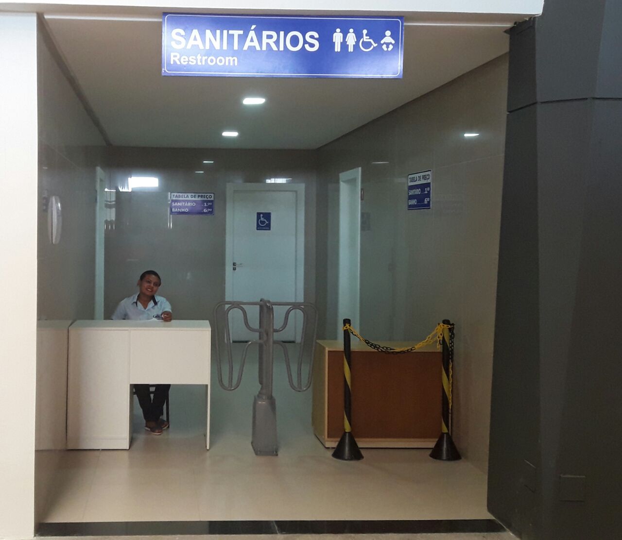 Banheiro tarifado do Terminal