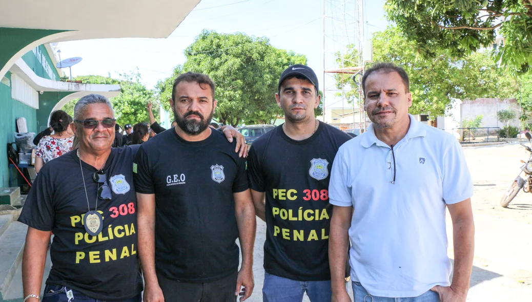 Agentes Penitenciários 