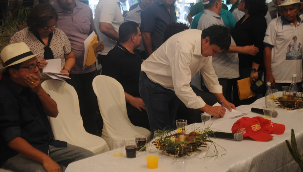 Assinatura de ordem de serviço 