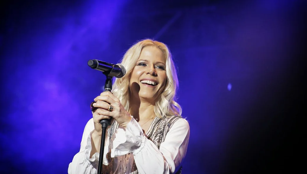 Paula Toller abriu primeira noite do Festival B-R-O Bró em Timon