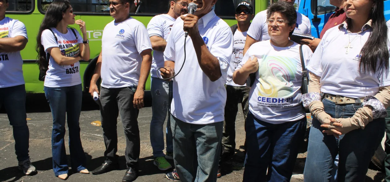 Caminhada por mais segurança 