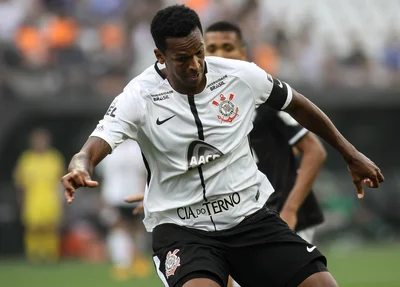 Jogador Jô