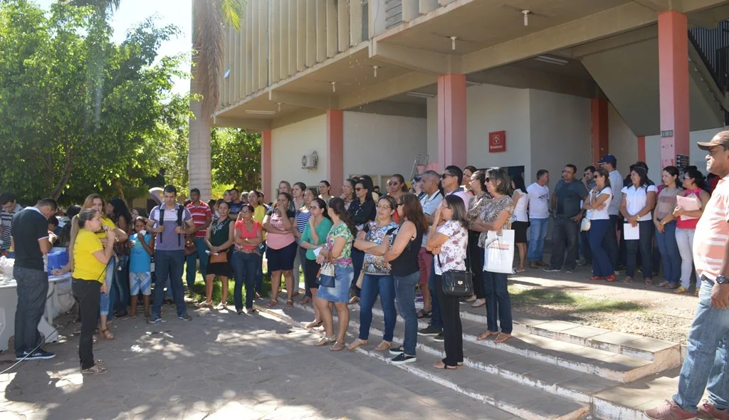 Servidores denunciam manobras na eleição para diretor de escola