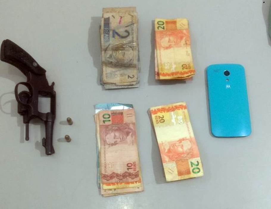 Bandido é preso após ser contido pela população no bairro Satélite