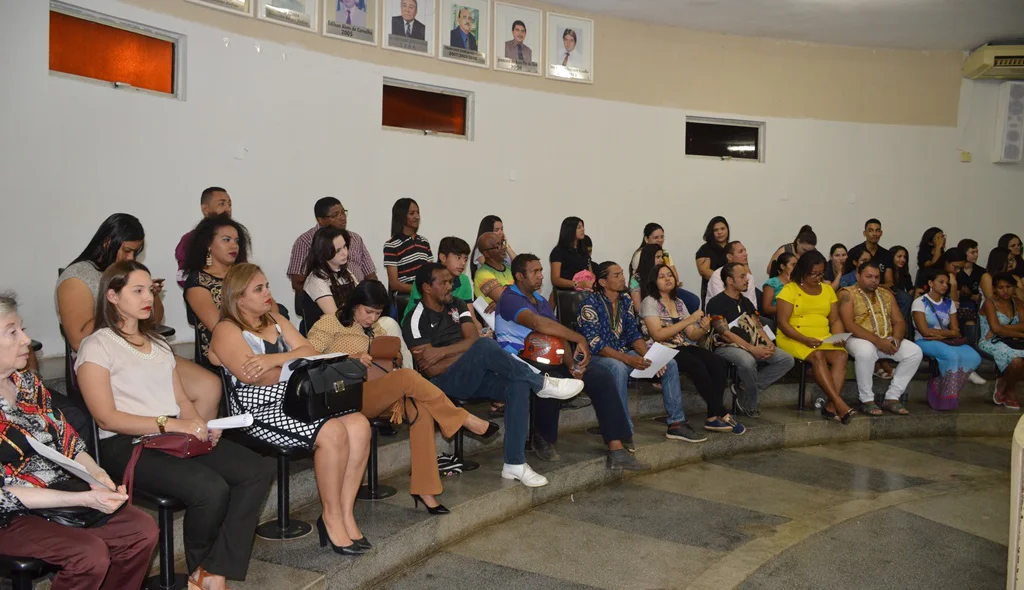 Solenidade de posse atrai público expressivo