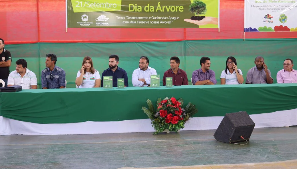 Comemoração do dia Árvore 